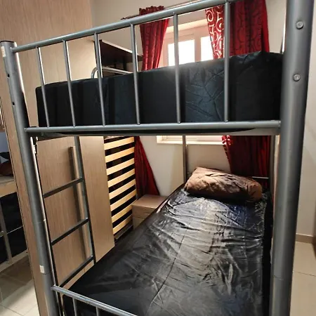 Girls Only Shared #2 Gzira